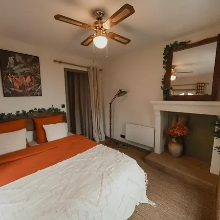 בית נופש Le Charme - Petite Maison